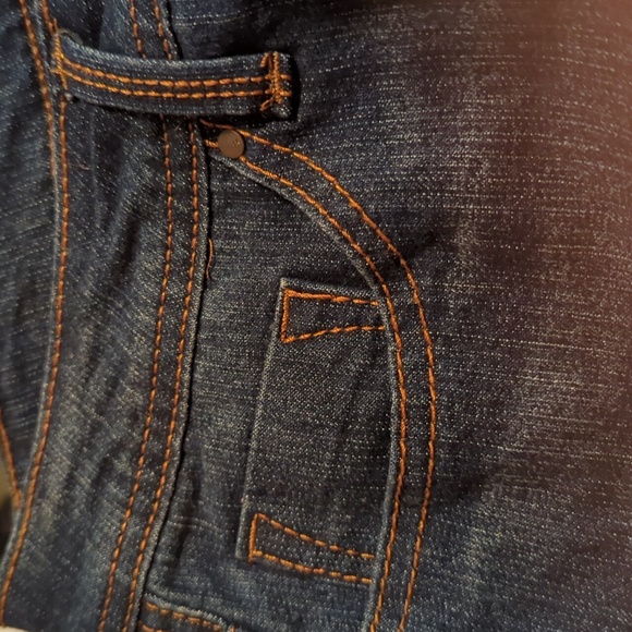 🆕Cuffed Denim Jean Capri NWOT Faded Glory Womens Size 4 Dark Wash Mid Rise - Picture 7 of 8